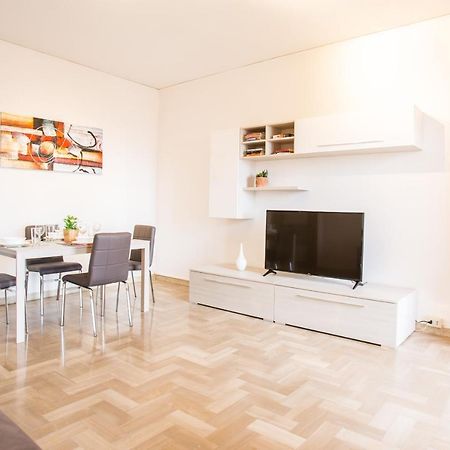 Gardappartamenti La Quiete Lake View Desenzano del Garda Eksteriør billede