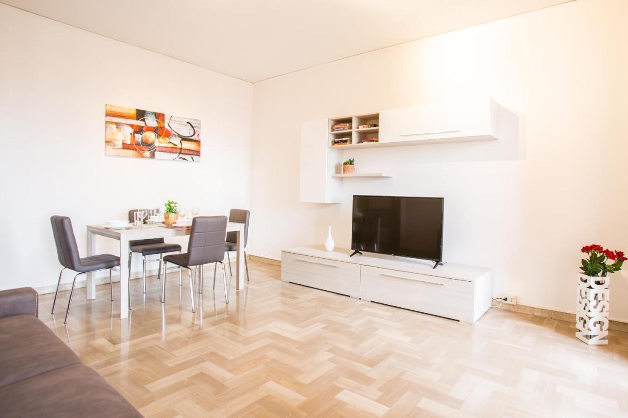Gardappartamenti La Quiete Lake View Desenzano del Garda Eksteriør billede