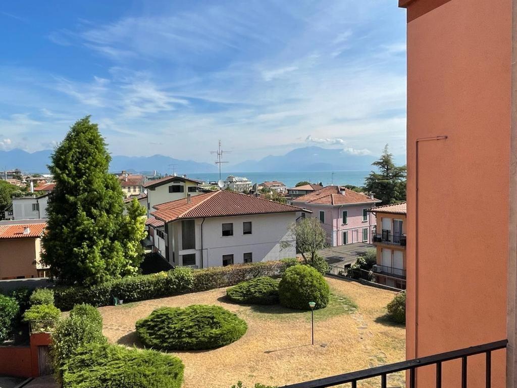 Gardappartamenti La Quiete Lake View Desenzano del Garda Eksteriør billede